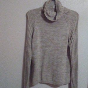Women's Neck Sweater